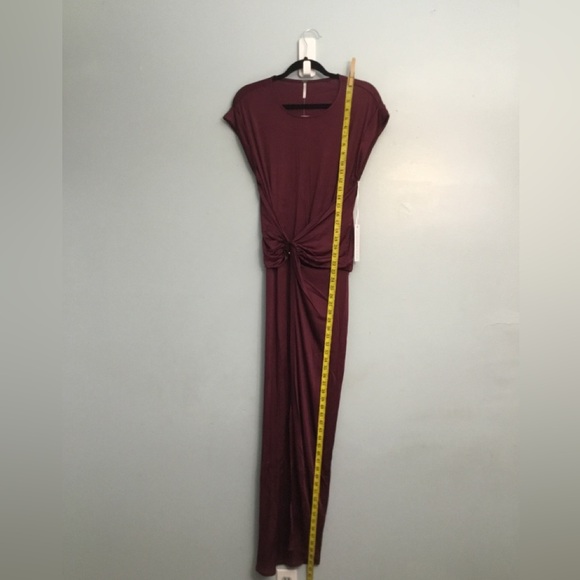 YOUNG FABULOUS AND BROKE Elegant Burgundy Maxi Dress - Picture 3 of 15